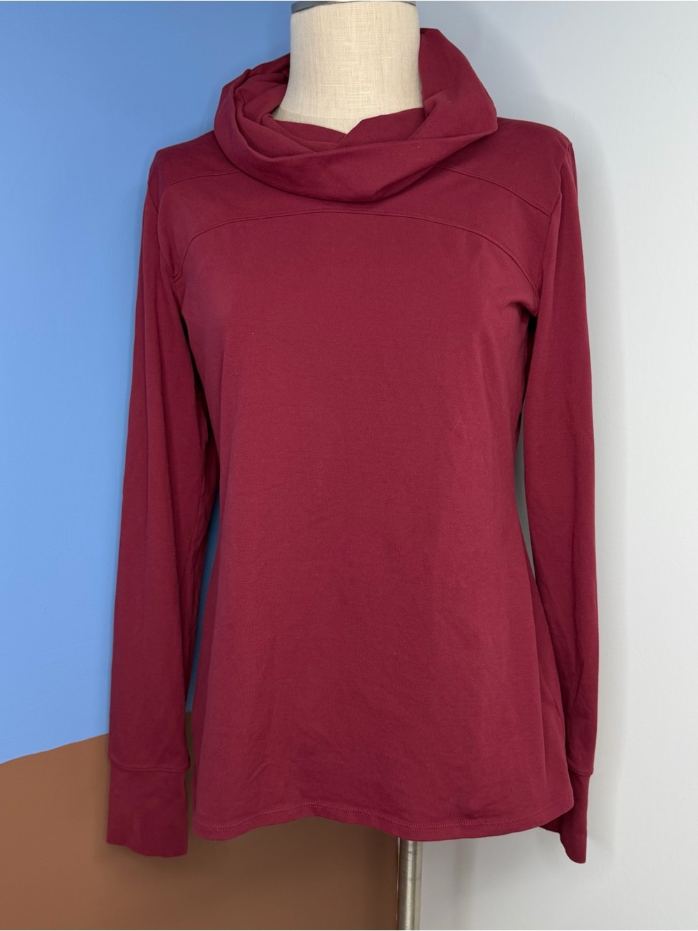 Athleta Lupin Cowl Neck Pullover Burgundy Long Sleeve Top Size Large